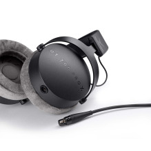 Beyerdynamic DT 700 Pro X ausinės laidinės galvos juostos scena / Studio Black