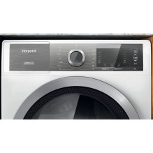 Hotpoint H8 W946WB EU skalbimo mašina Iš priekio kraunama 9 kg 1400 RPM Balta