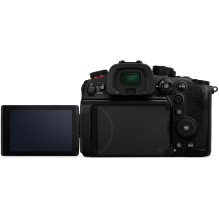 Panasonic Lumix DC-GH7 Body (Black)