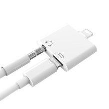 Adapteris ADP15 iš Lightning į Lightning + 3.5mm baltas