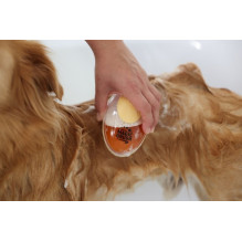 KERBL MagicBrush Bath Brush for Dogs and Cats with 100 ml Container - 11.5x7.5 cm