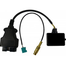 Adapter for connecting and activating the Mercedes NTG4/ 4.5 reversing camera