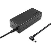 Qoltec 50076.90W power adapter / inverter Indoor Black