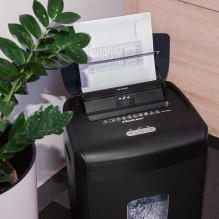 Qoltec 50326 paper shredder Micro-cut shredding 62 dB 22 cm Black