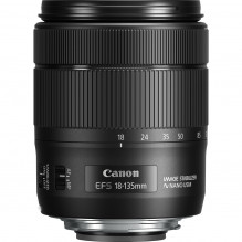 Canon EF-S 18-135mm f/...