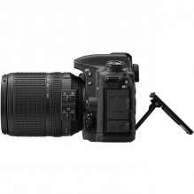 Nikon D7500 18-140mm f/ 3.5-5.6G ED VR