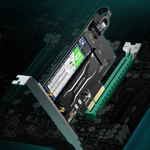 Ugreen išplėtimo kortelės adapteris PCIe 3.0 x4 į SSD M.2 M-Key / M.2 B-Key juodas (CM302)