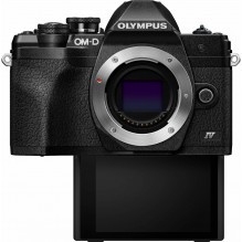 Olympus OM-D E-M10 Mark IV + ED 14-42mm EZ PANCAKE + ED 40-150mm F4-5.6 R (Black)