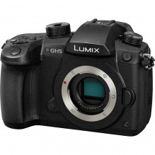 Panasonic Lumix G GH5 (DC-GH5) Body (Black)