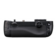 Nikon MB-D15 Battery Block/ Holder (D7100, D7200)
