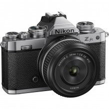 Nikon Z fc + NIKKOR Z 28mm f/ 2.8 (SE) (Silver)