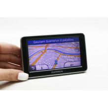 GARMIN NuLink 2340 navigacija automobiliams naudota su naujausiais EU žemėlapiais