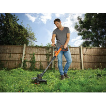 Black &amp; Decker STC1820PC juoda, oranžinė, sidabrinė baterija