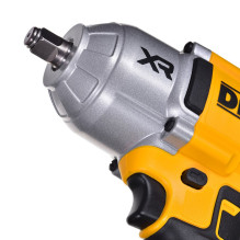 SPŪGINIS VERŽTAKLIS DEWALT DCF900N