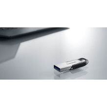 „SanDisk Ultra Flair“ USB atmintinė 512 GB USB Type-A 3.2 Gen 1 (3.1 Gen 1) Sidabrinė