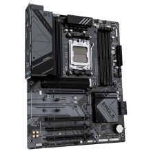 GIGABYTE B650 EAGLE Motherboard - Supports AMD Ryzen 9000 CPUs, 12+2+2 Phases Digital VRM, up to 7600MHz DDR5 (OC), 1xPC