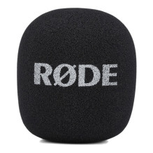 RØDE Interview GO – rankena su pop filtru