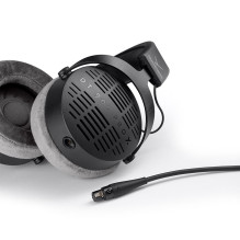 „Beyerdynamic DT 900 Pro X“ ausinės su laidine galvos juostele / „Studio Black“.