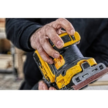 Atsitiktinis orbitinis šlifuoklis 18V DCW200NT DEWALT 13500 OPM juoda, geltona