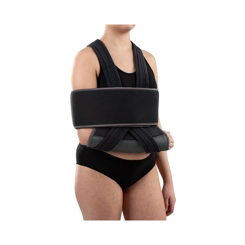 Shoulder and arm brace size M