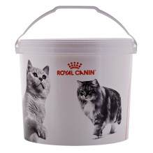 ROYAL CANIN - food container - 2kg