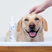 VET EXPERT Hypoallergenic Shampoo - šampūnas šunims ir katėms - 250ml