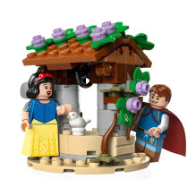 LEGO DISNEY 43242 Snow White and the Seven Dwarfs' Cottage