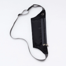 Ultimate Running Belt with headphone outlet black