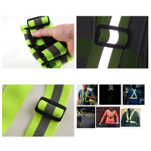 Adjustable reflective harness for a running bike - yellow