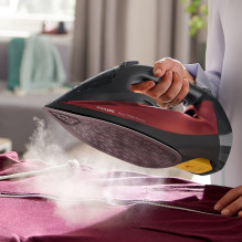 Philips 7000 series DST7022 / 40 iron Steam iron SteamGlide Plus soleplate 2800 W Black, Red