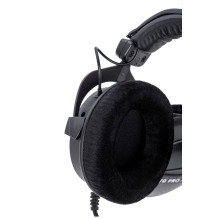 Beyerdynamic DT 770 PRO 250 OHM Black Limited Edition - uždaros studijos ausinės