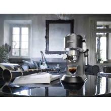 De'Longhi Dedica Style EC 685.BK pusiau automatinis espreso aparatas 1,1 l