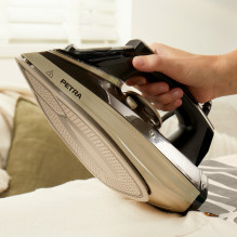 Petra PF0820VDEEU7 3100W Steam Iron Black and Platinum