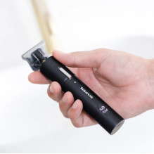 Taurus Precission hair razor