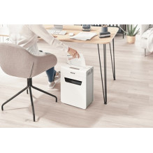 Leitz Shredder IQ Protect Premium 8X, P4, 8 lakštai, 14 l krepšelis