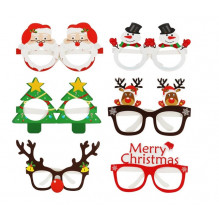 Christmas paper glasses...
