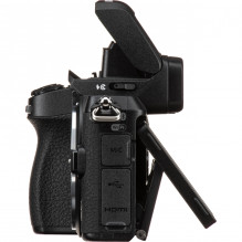Nikon Z50 + NIKKOR Z DX 18-140mm f/ 3.5-6.3 VR + FTZ II Adapter