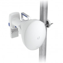 UBIQUITI High-isolation, point-to-multipoint (PtMP) 5.15 - 6.875 GHz horn antenna, UISP Horn