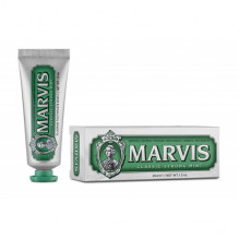 Classic Strong Mint Classic mint flavored toothpaste, 25ml