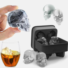 3D skull-shaped ice cube tray