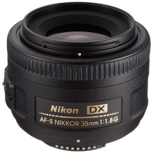 Nikon AF-S DX NIKKOR 35mm...