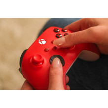 „Microsoft Xbox“ belaidis valdiklis raudonas „Bluetooth“ / USB žaidimų pultelis, analoginis / skaitmeninis „Xbox“, „Xbox