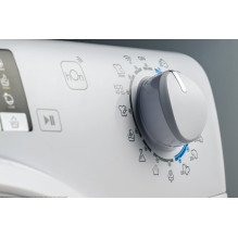 Candy Smart Pro Inverter CO 474TWM6 / 1-S skalbimo mašina Priekinė apkrova 7 kg 1400 RPM Balta
